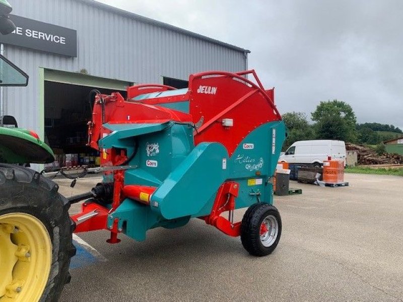 Futterverteilwagen του τύπου Sonstige HELIOS, Gebrauchtmaschine σε ARBOIS (Φωτογραφία 2)