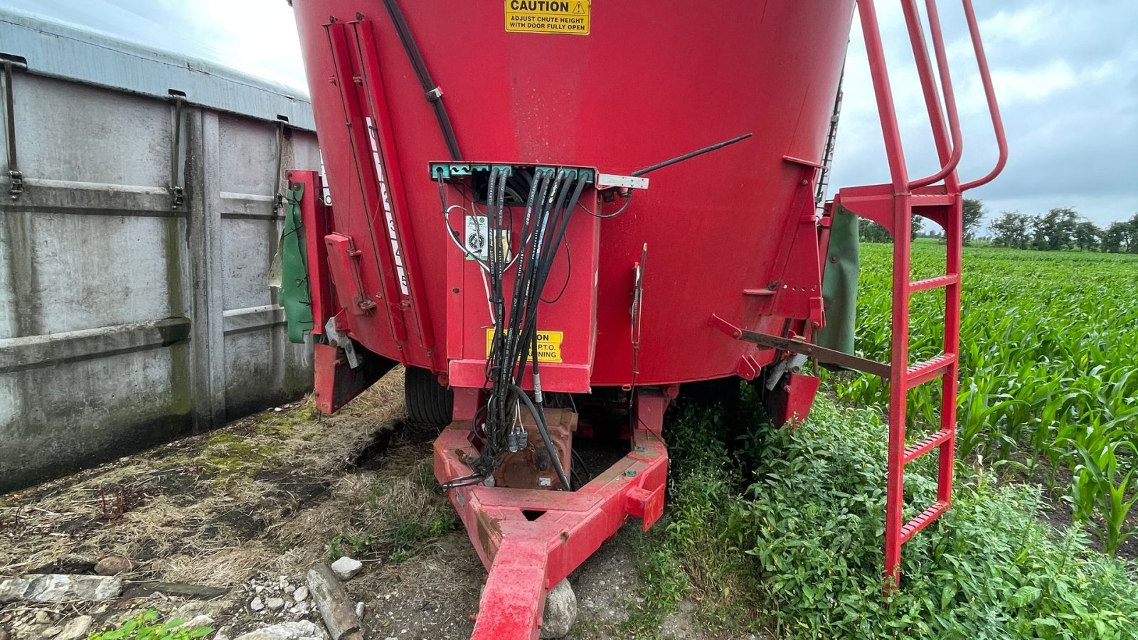 Futterverteilwagen of the type Sonstige T 32, Gebrauchtmaschine in Haderslev (Picture 1)