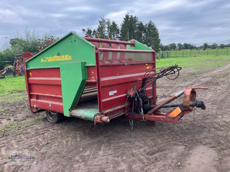 Futterverteilwagen des Typs Strautmann BVW 214, Gebrauchtmaschine in Aurich (Bild 1)
