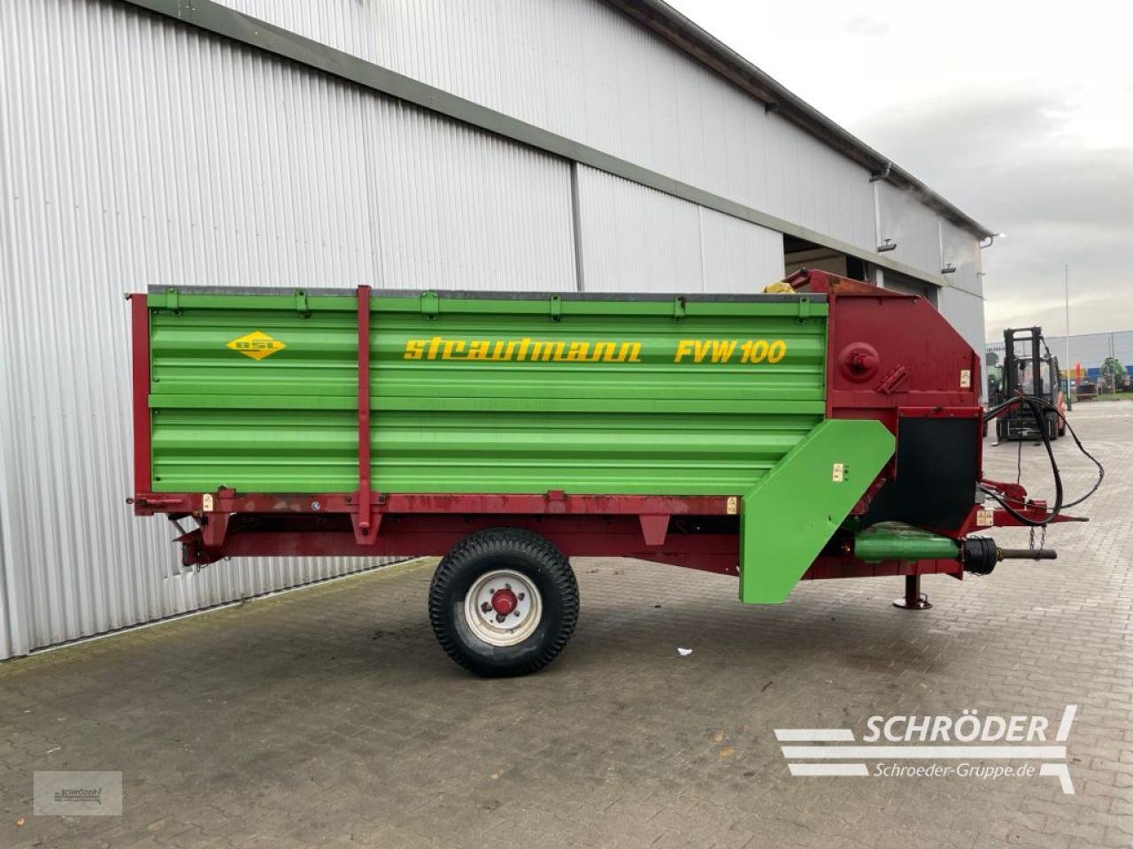 Futterverteilwagen of the type Strautmann FVW 100, Gebrauchtmaschine in Wildeshausen (Picture 5)