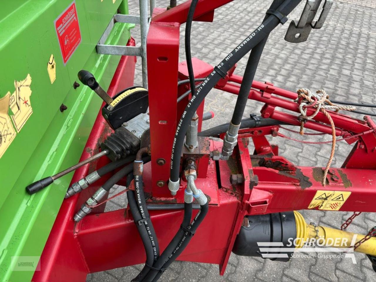 Futterverteilwagen от тип Strautmann FVW 120 H, Gebrauchtmaschine в Westerstede (Снимка 17)