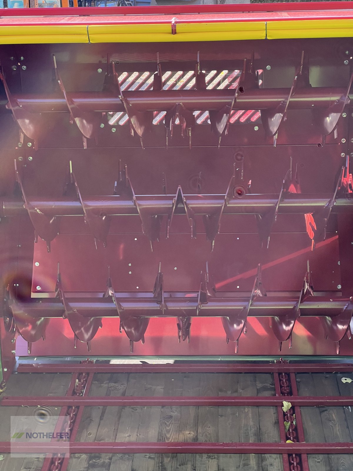 Futterverteilwagen des Typs Strautmann FVW 160 **Sonderkonditionen**, Neumaschine in Pforzen (Bild 12)