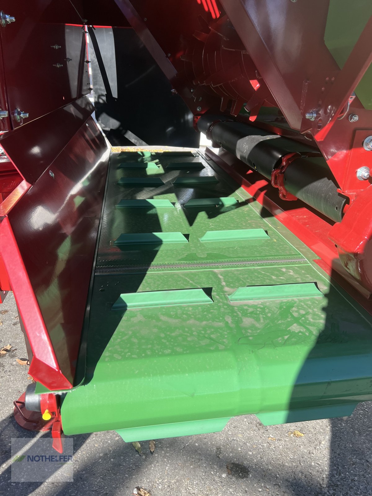 Futterverteilwagen des Typs Strautmann FVW 160 **Sonderkonditionen**, Neumaschine in Pforzen (Bild 13)