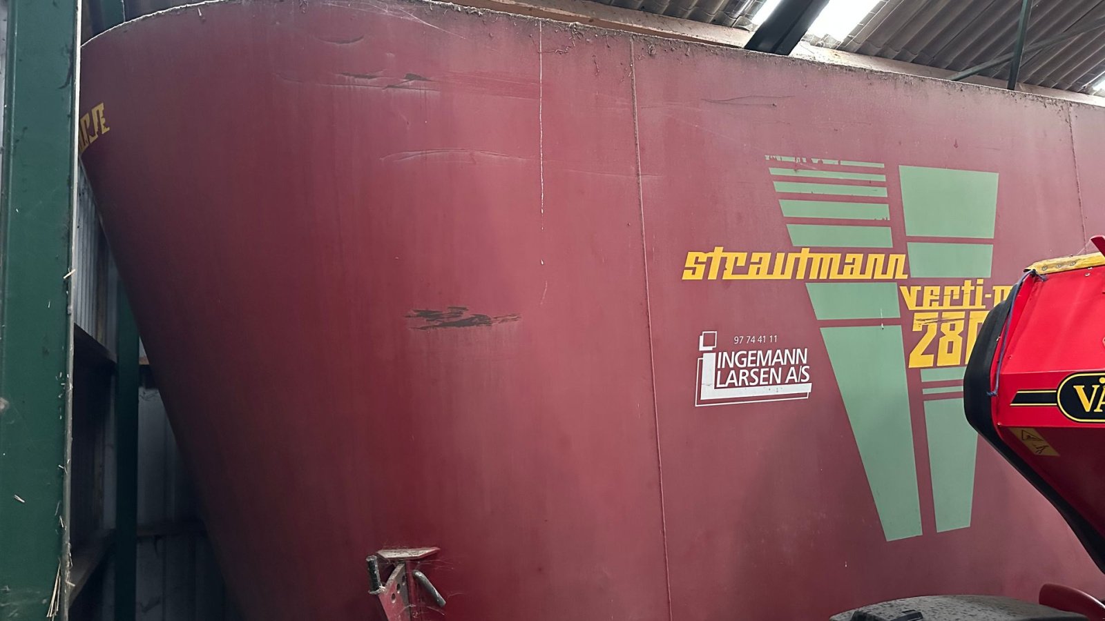 Futterverteilwagen des Typs Strautmann VM2800 VM2800 double vertikalblander, Gebrauchtmaschine in Nykøbing Mors (Bild 2)