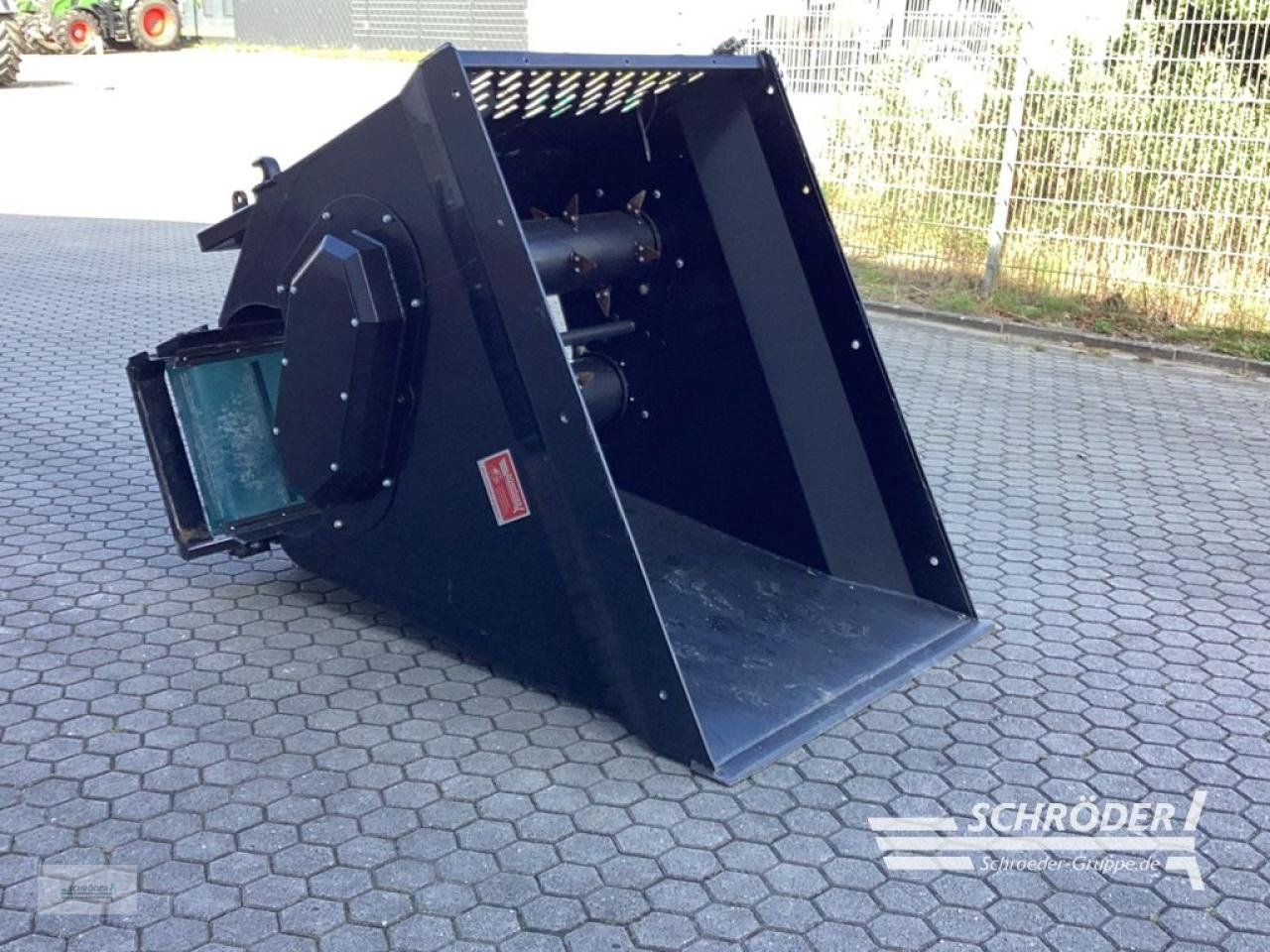 Futterverteilwagen of the type Talex EINSTREUGERÄT MINI - A904.130, Neumaschine in Norden (Picture 1)