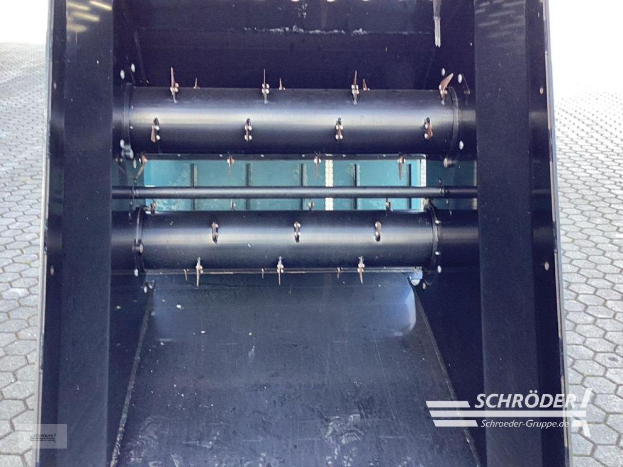 Futterverteilwagen of the type Talex EINSTREUGERÄT MINI - A904.130, Neumaschine in Norden (Picture 2)