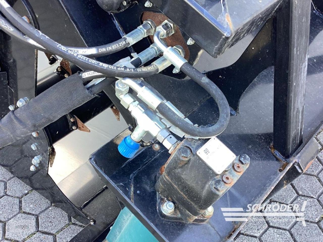 Futterverteilwagen of the type Talex EINSTREUGERÄT MINI - A904.130, Neumaschine in Norden (Picture 8)