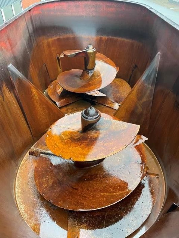 Futterverteilwagen of the type Trioliet SOLOMIX 2 2400 L ZKX, Gebrauchtmaschine in Rødding (Picture 7)