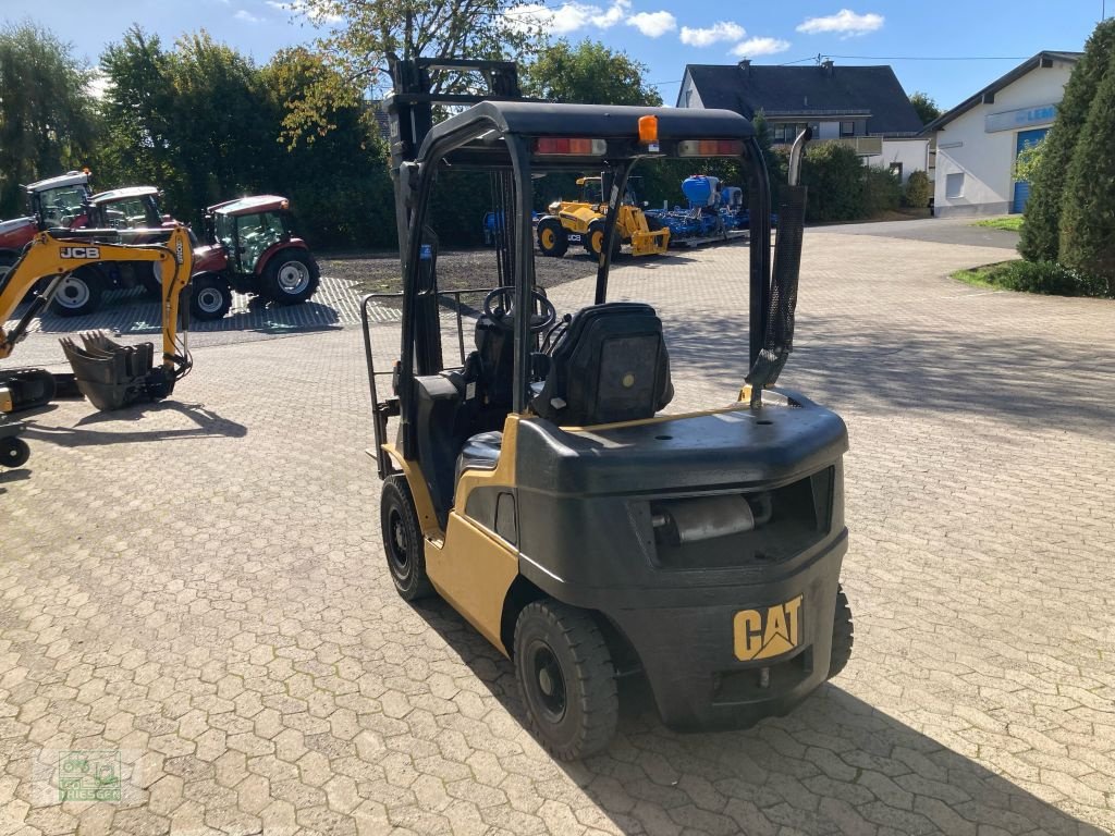 Gabelstapler typu Caterpillar DP 25 N, Gebrauchtmaschine v Steiningen b. Daun (Obrázek 4)