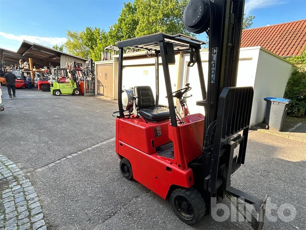 Gabelstapler des Typs Clark C500-25 LPG, Gebrauchtmaschine in Düsseldorf (Bild 4)