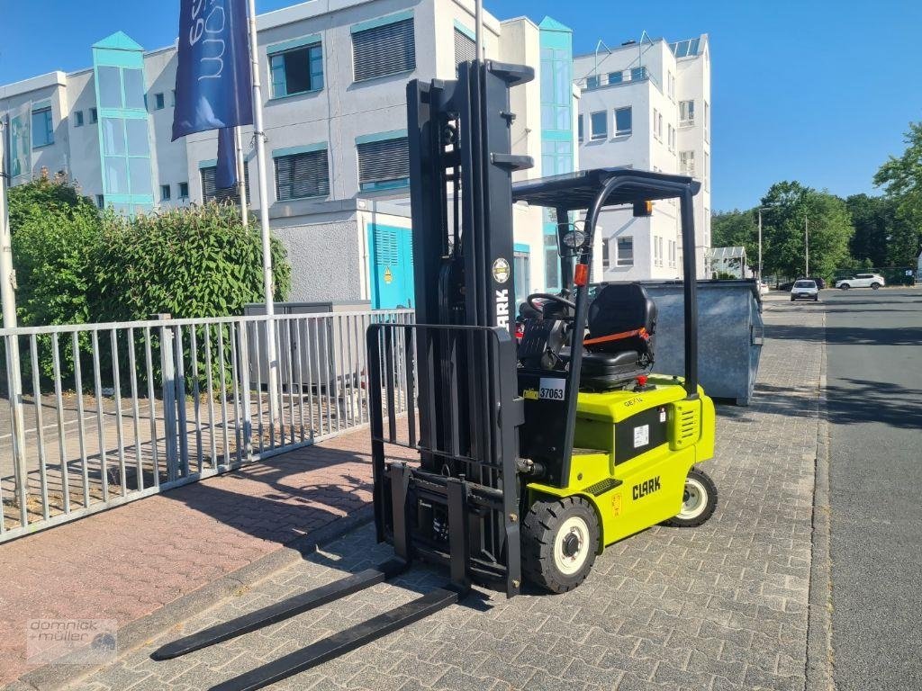 Gabelstapler typu Clark GEX 16, Gebrauchtmaschine v Friedrichsdorf (Obrázek 7)