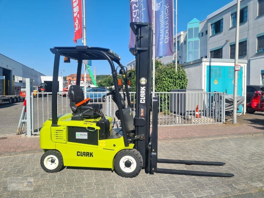 Gabelstapler typu Clark GEX 16, Gebrauchtmaschine v Friedrichsdorf (Obrázek 3)