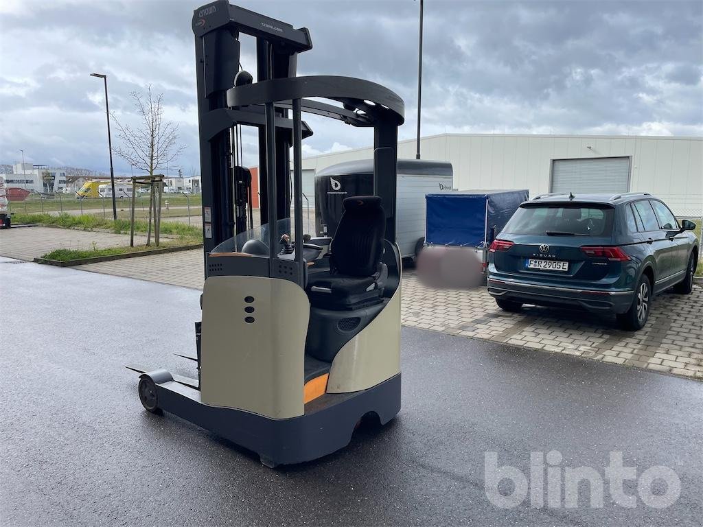 Gabelstapler от тип Crown ESR5000, Gebrauchtmaschine в Düsseldorf (Снимка 4)