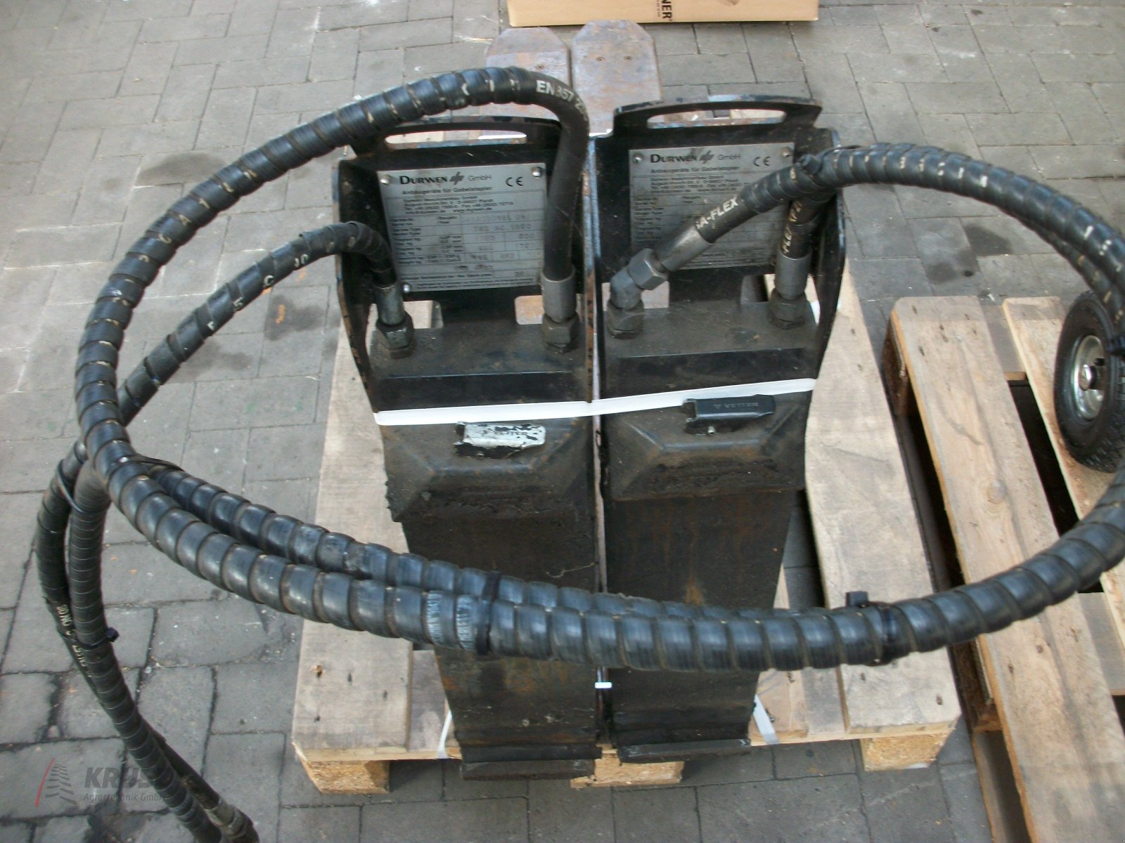 Gabelstapler des Typs Durwen hydr. Teleskopgabelzinken TGZ 35.1350 ISO III, Gebrauchtmaschine in Fürstenau (Bild 2)