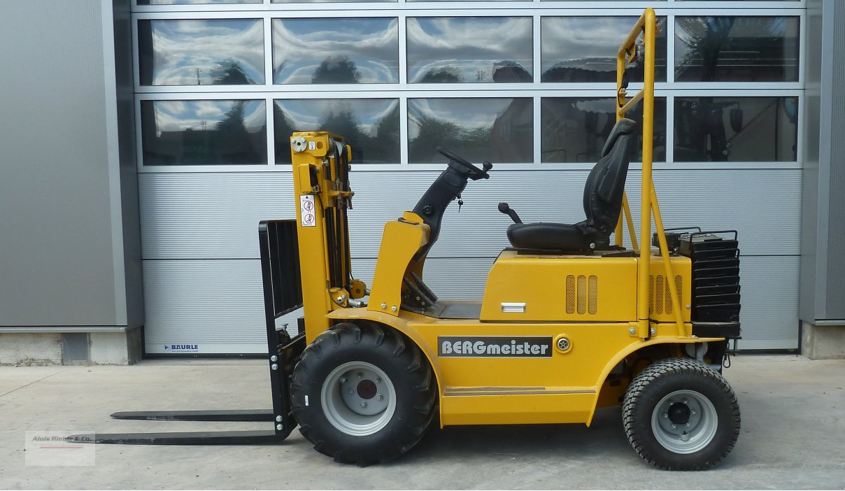 Gabelstapler des Typs Eurotrac Agri 10, Neumaschine in Tapfheim (Bild 1)