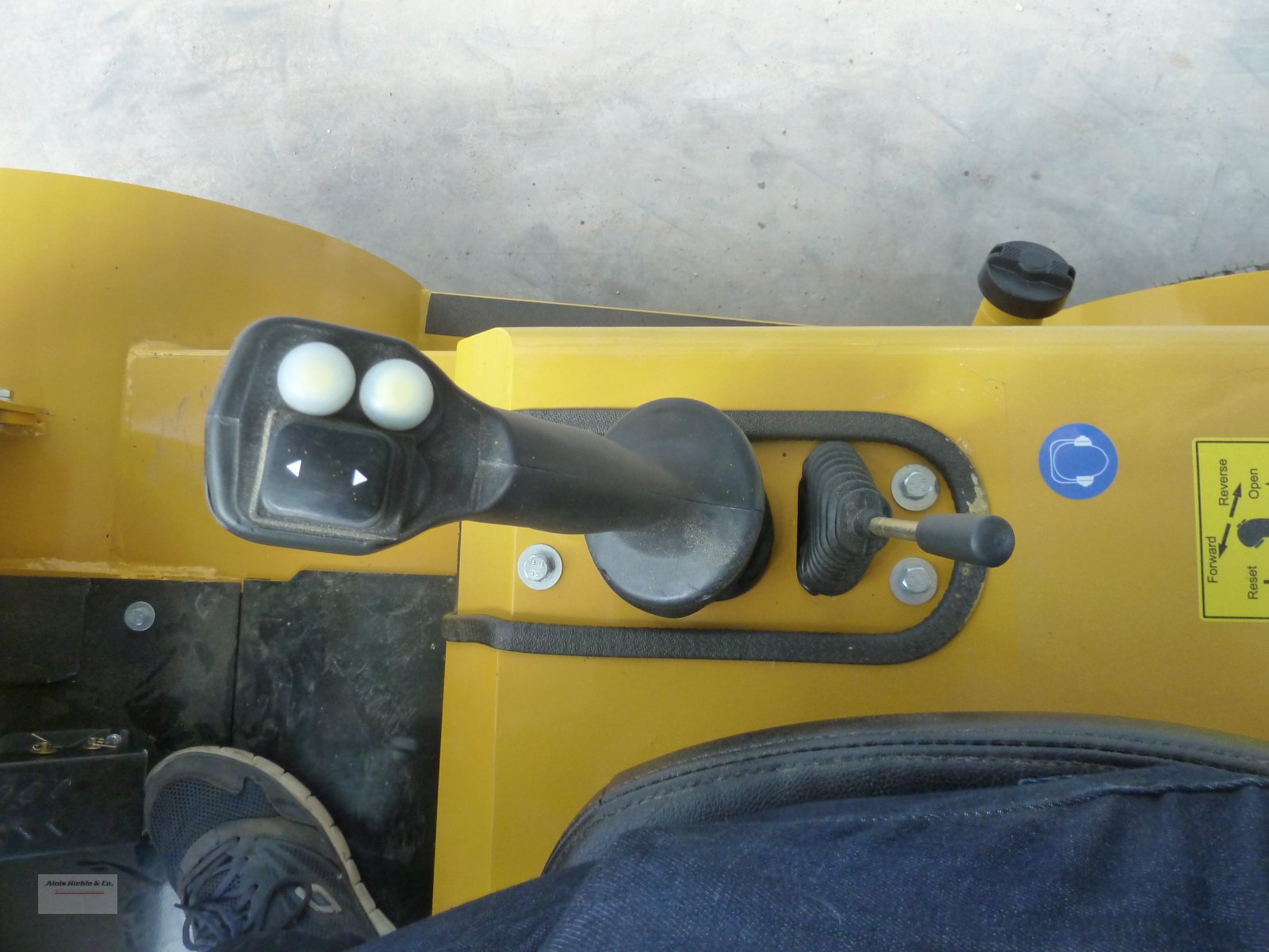 Gabelstapler des Typs Eurotrac Agri 10, Neumaschine in Tapfheim (Bild 7)