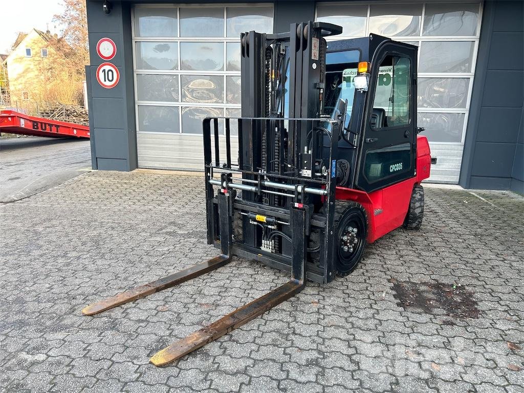 Gabelstapler du type Hangcha CPCD 35, Gebrauchtmaschine en Düsseldorf (Photo 1)