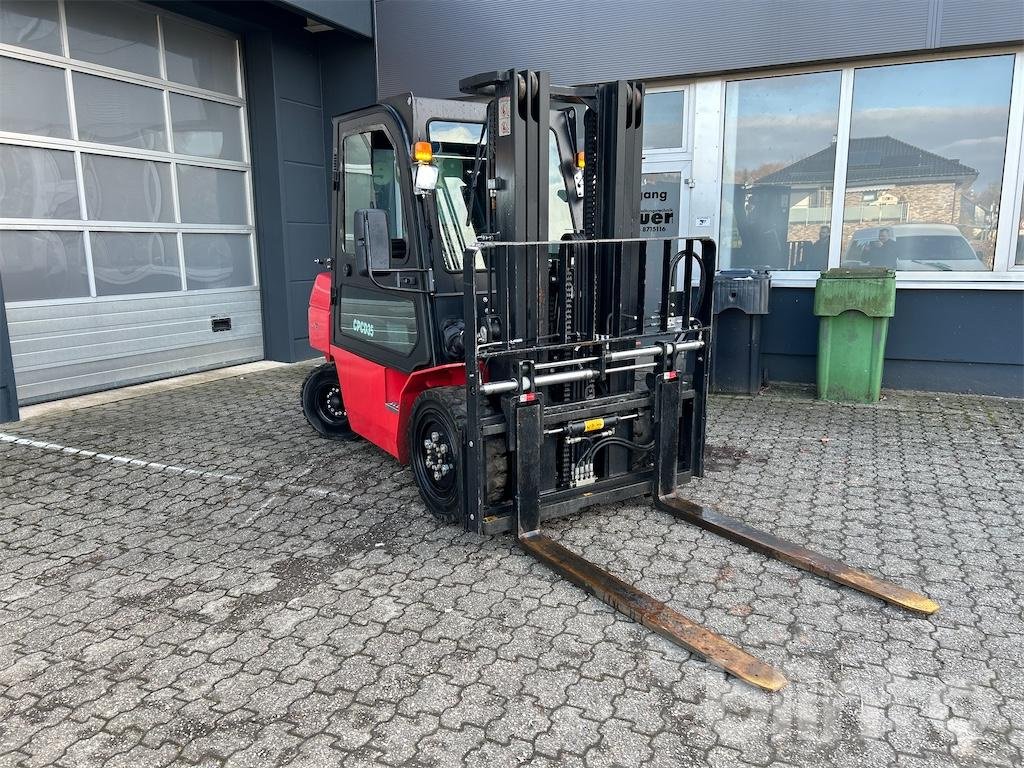 Gabelstapler du type Hangcha CPCD 35, Gebrauchtmaschine en Düsseldorf (Photo 2)