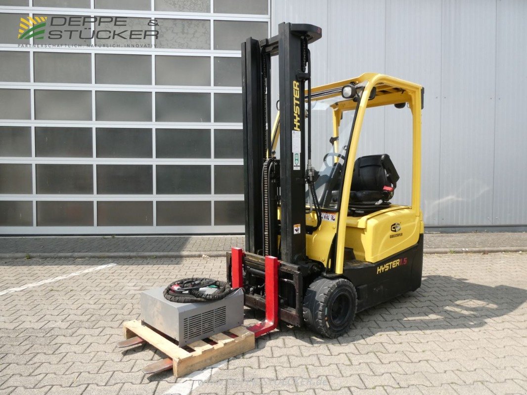 Gabelstapler des Typs Hyster J1.50XNT SWB Elektro-Dreiradstapler, Gebrauchtmaschine in Lauterberg/Barbis (Bild 1)