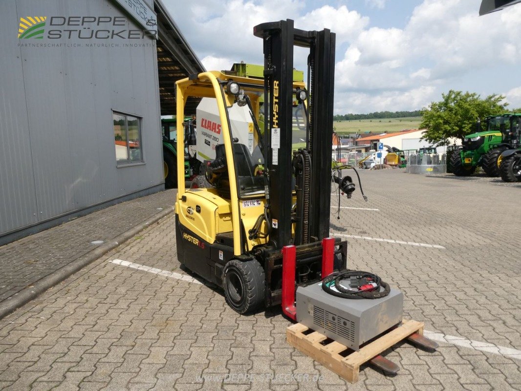 Gabelstapler des Typs Hyster J1.50XNT SWB Elektro-Dreiradstapler, Gebrauchtmaschine in Lauterberg/Barbis (Bild 4)