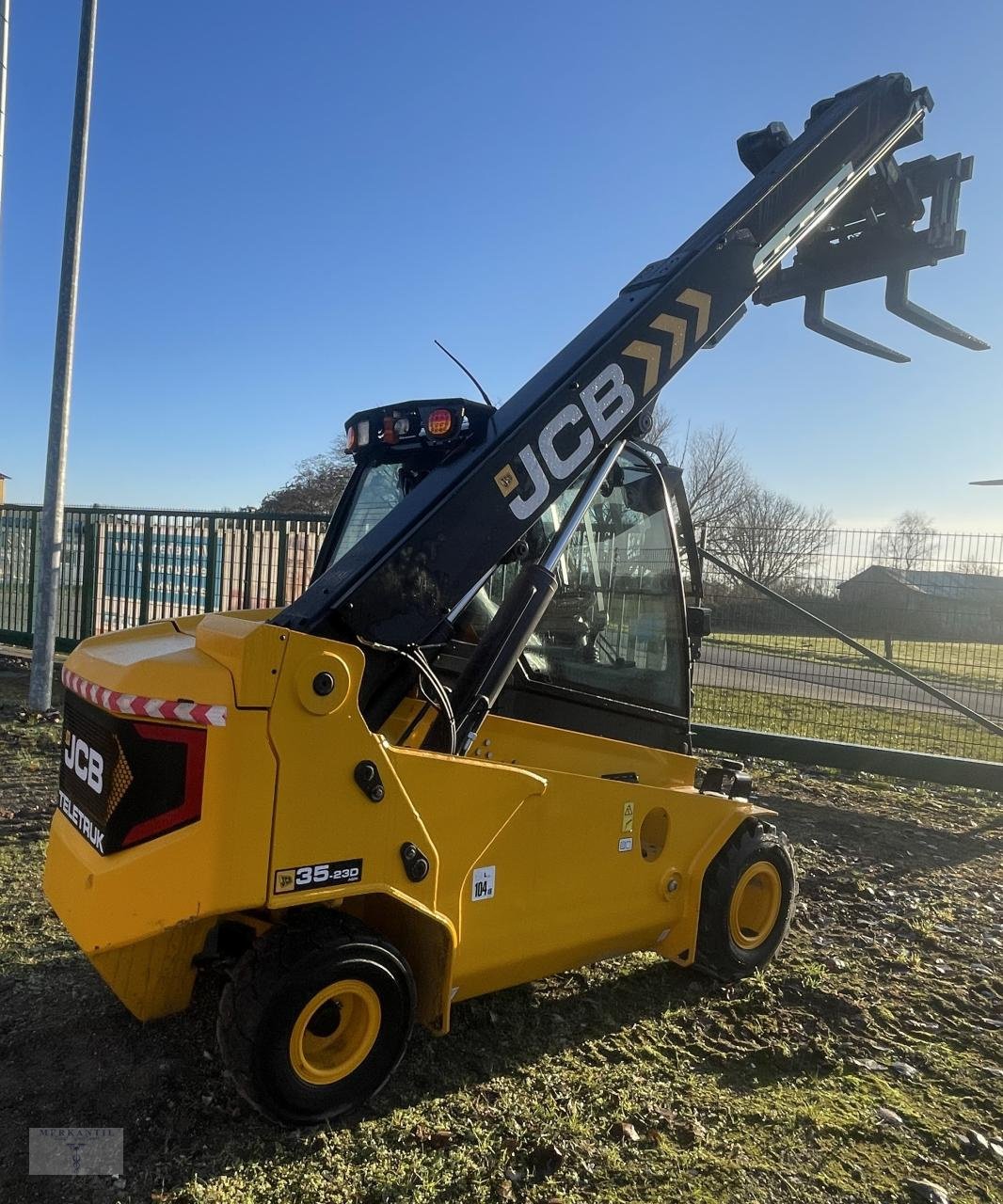 Gabelstapler des Typs JCB Teletruk 35 D23, Gebrauchtmaschine in Pragsdorf (Bild 1)
