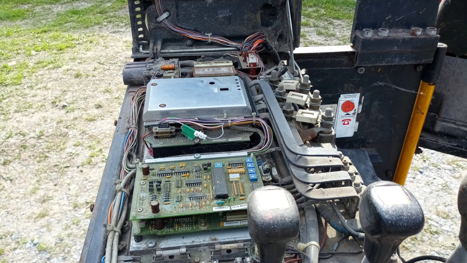 Gabelstapler za tip Jungheinrich Jungheinrich ETV Elektrostapler Gabelstapler Stapler Schubmaststapler, Gebrauchtmaschine u Düsseldorf (Slika 3)