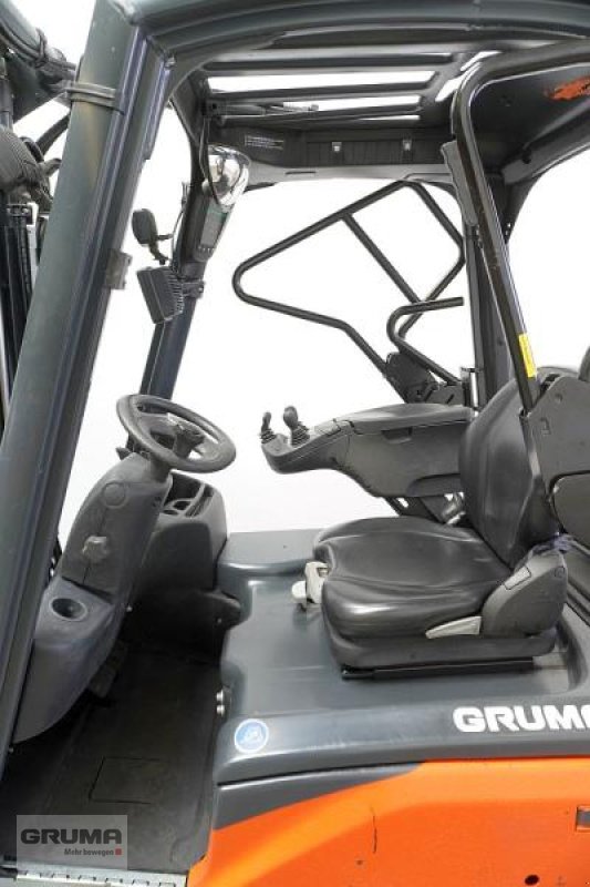 Gabelstapler typu Linde E 14 EVO 386-02, Gebrauchtmaschine v Friedberg-Derching (Obrázek 3)