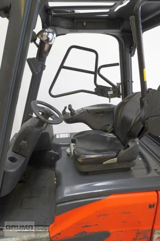 Gabelstapler des Typs Linde E 14 EVO 386-02, Gebrauchtmaschine in Friedberg-Derching (Bild 3)