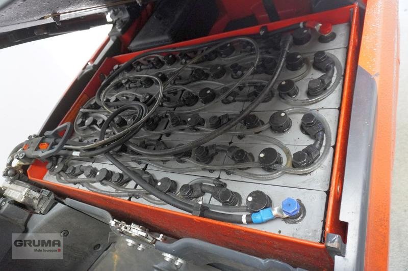 Gabelstapler des Typs Linde E 14 EVO 386-02, Gebrauchtmaschine in Friedberg-Derching (Bild 5)