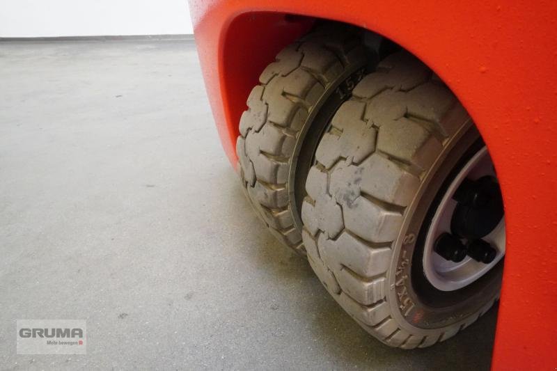 Gabelstapler typu Linde E 14 EVO 386-02, Gebrauchtmaschine v Friedberg-Derching (Obrázek 7)