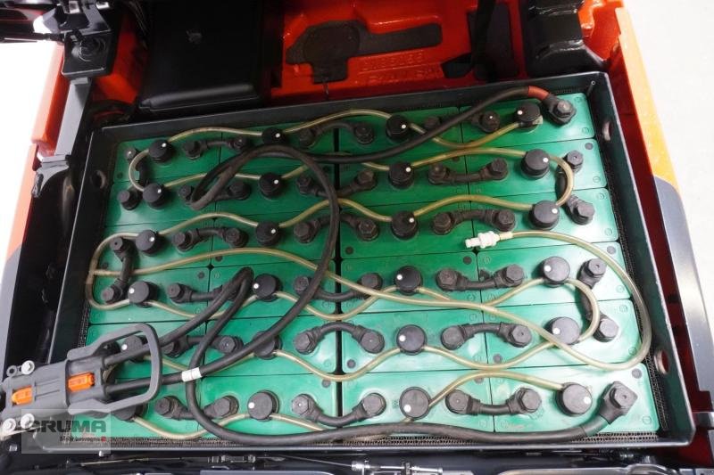 Gabelstapler du type Linde E 14 EVO 386-02, Gebrauchtmaschine en Friedberg-Derching (Photo 5)