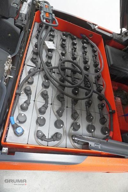 Gabelstapler del tipo Linde E 14 EVO 386-02, Gebrauchtmaschine In Friedberg-Derching (Immagine 5)