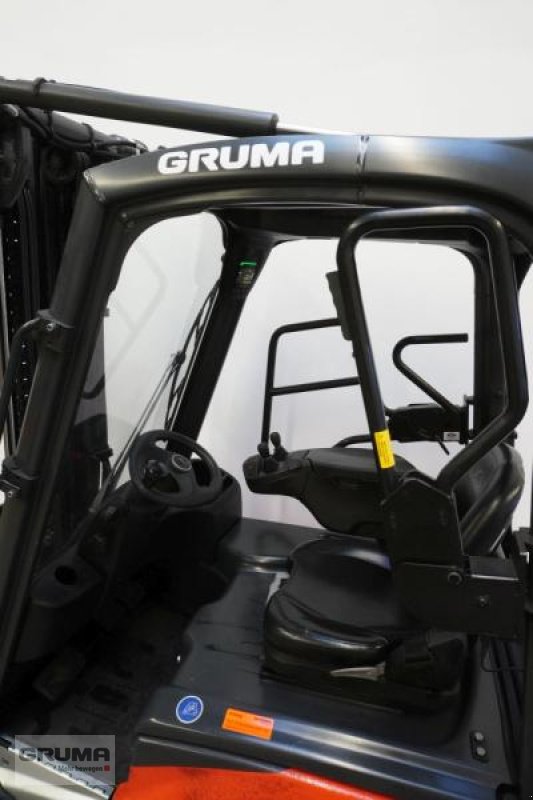 Gabelstapler от тип Linde E 15 EVO 386-02, Gebrauchtmaschine в Friedberg-Derching (Снимка 3)