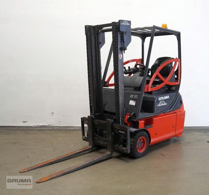 Gabelstapler za tip Linde E 16 335-02, Gebrauchtmaschine u Friedberg-Derching (Slika 1)