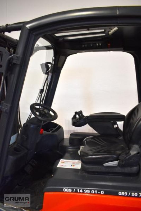 Gabelstapler des Typs Linde E 16 386, Gebrauchtmaschine in Friedberg-Derching (Bild 3)