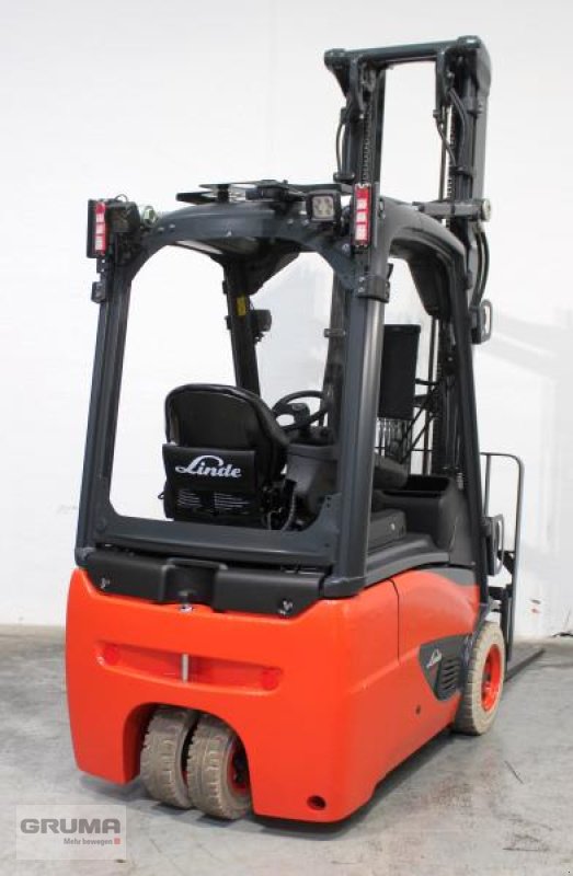 Gabelstapler des Typs Linde E 16 C EVO 386-02, Gebrauchtmaschine in Friedberg-Derching (Bild 2)