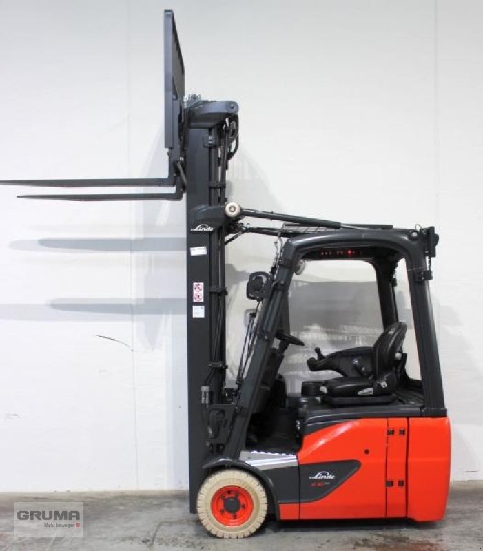 Gabelstapler des Typs Linde E 16 C EVO 386-02, Gebrauchtmaschine in Friedberg-Derching (Bild 3)