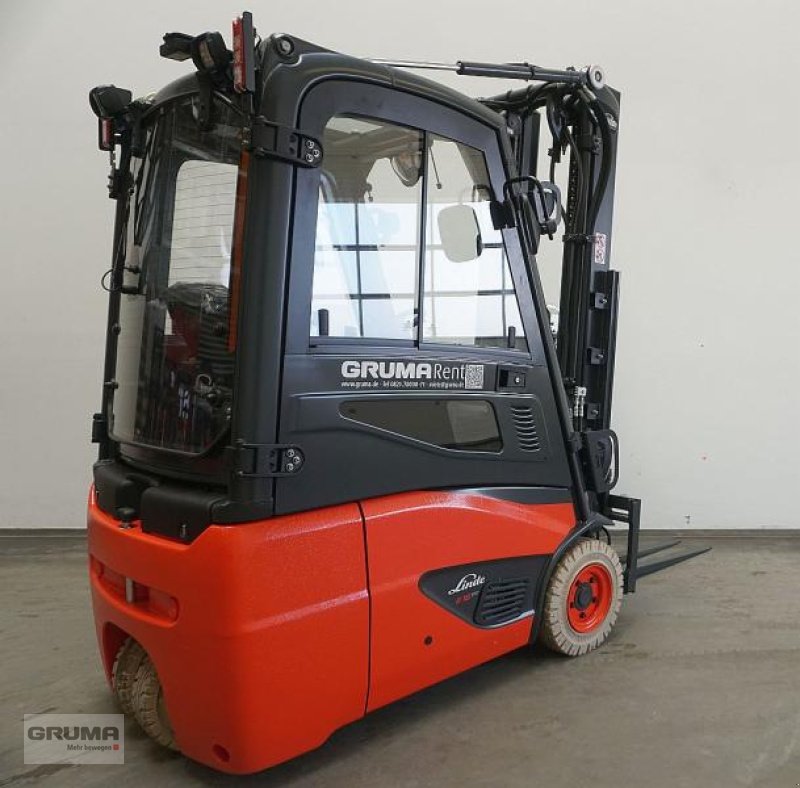 Gabelstapler typu Linde E 16 C EVO 386-02, Gebrauchtmaschine v Friedberg-Derching (Obrázek 2)