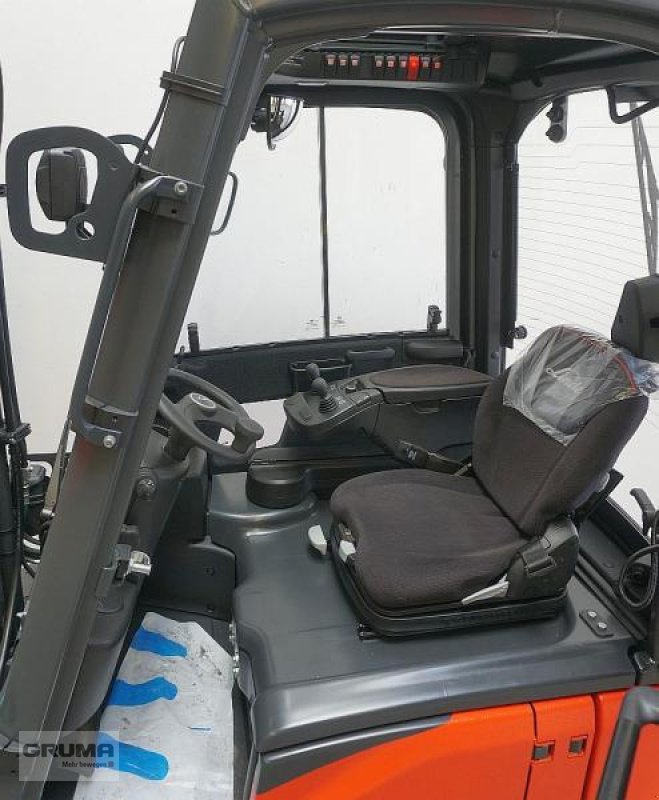 Gabelstapler typu Linde E 16 C EVO 386-02, Gebrauchtmaschine v Friedberg-Derching (Obrázek 3)