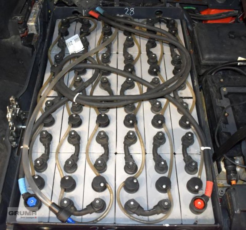 Gabelstapler des Typs Linde E 16 C EVO 386-02, Gebrauchtmaschine in Friedberg-Derching (Bild 5)