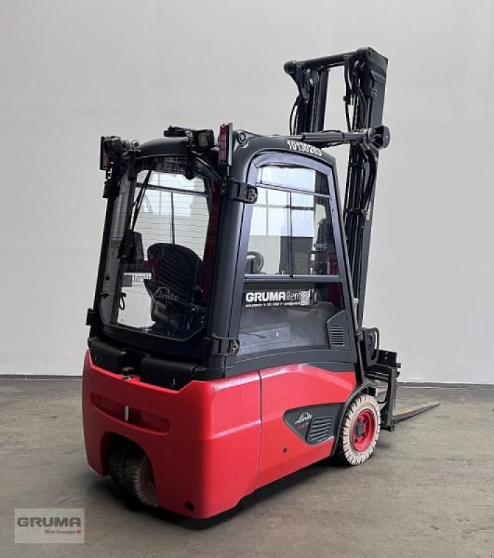 Gabelstapler типа Linde E 16 C EVO 386-02, Gebrauchtmaschine в Friedberg-Derching (Фотография 2)