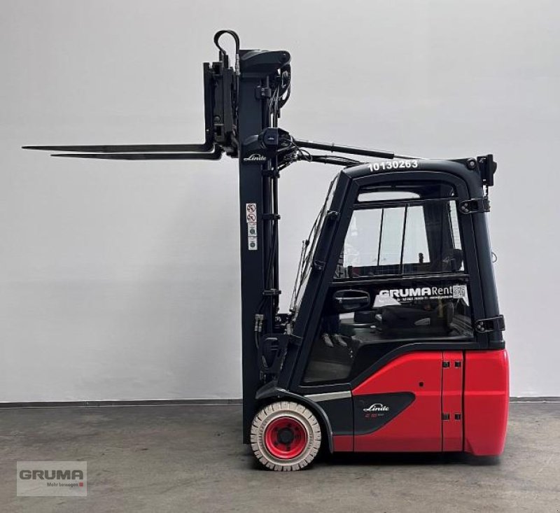 Gabelstapler типа Linde E 16 C EVO 386-02, Gebrauchtmaschine в Friedberg-Derching (Фотография 4)