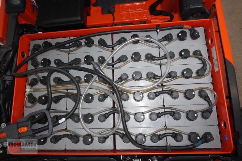 Gabelstapler от тип Linde E 16 C EVO 386-02, Gebrauchtmaschine в Friedberg-Derching (Снимка 5)