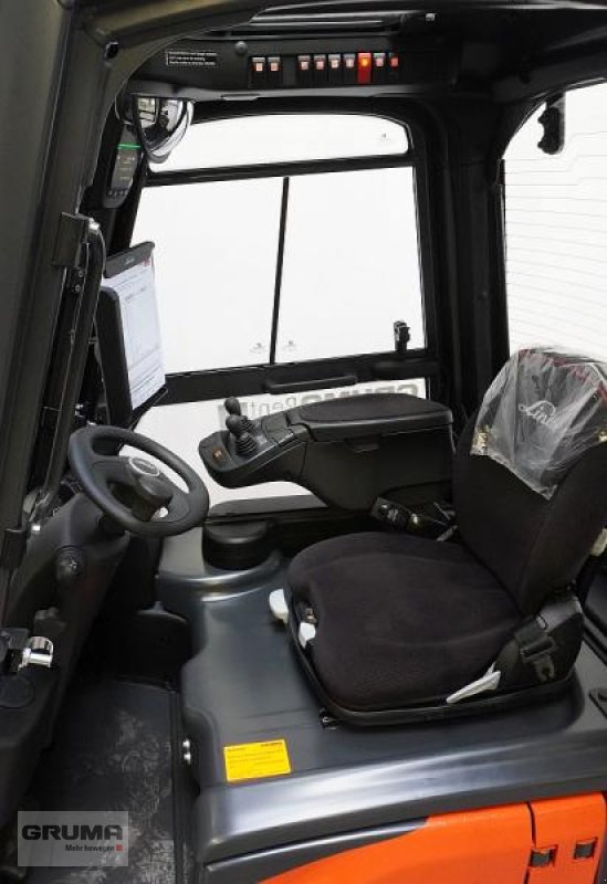 Gabelstapler typu Linde E 16 C EVO 386-02, Gebrauchtmaschine v Friedberg-Derching (Obrázek 3)