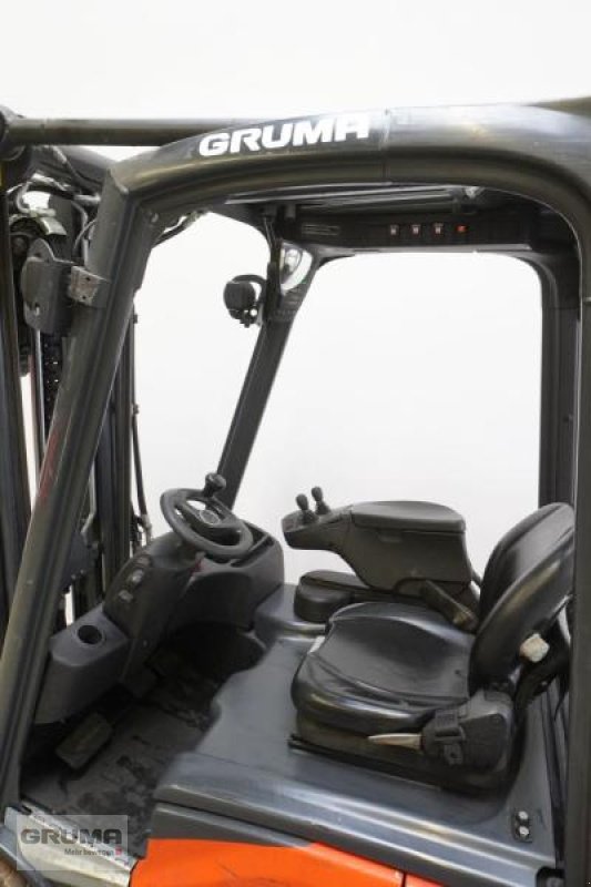 Gabelstapler za tip Linde E 16 C EVO 386-02, Gebrauchtmaschine u Friedberg-Derching (Slika 3)