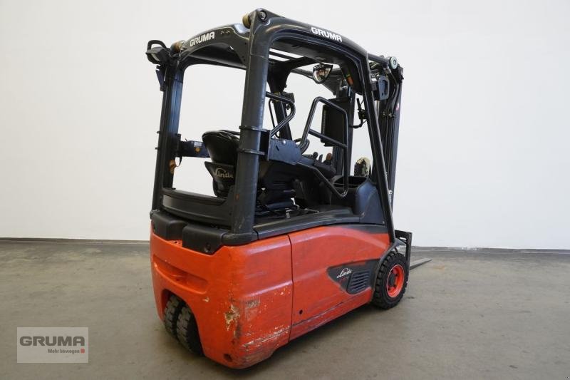 Gabelstapler des Typs Linde E 16 EVO 386-02, Gebrauchtmaschine in Friedberg-Derching (Bild 2)