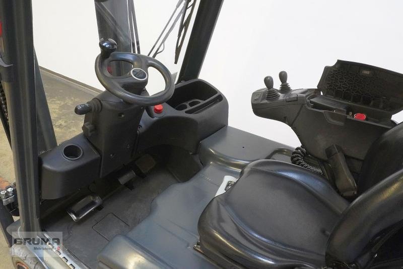 Gabelstapler typu Linde E 16 EVO 386-02, Gebrauchtmaschine v Friedberg-Derching (Obrázek 3)