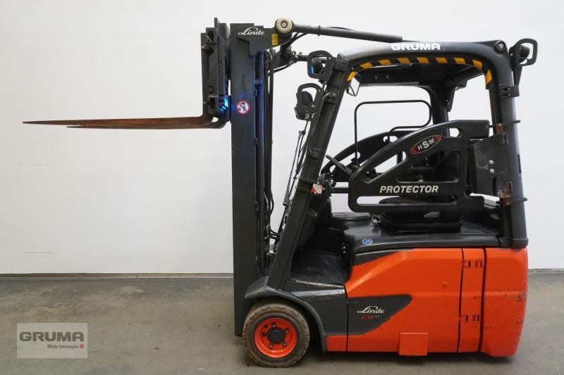 Gabelstapler van het type Linde E 16 EVO 386-02, Gebrauchtmaschine in Friedberg-Derching (Foto 4)