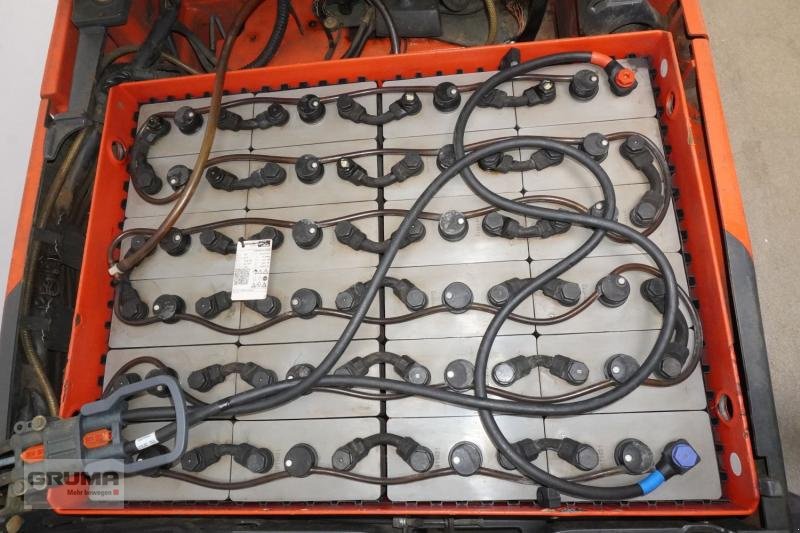 Gabelstapler от тип Linde E 16 EVO 386-02, Gebrauchtmaschine в Friedberg-Derching (Снимка 5)