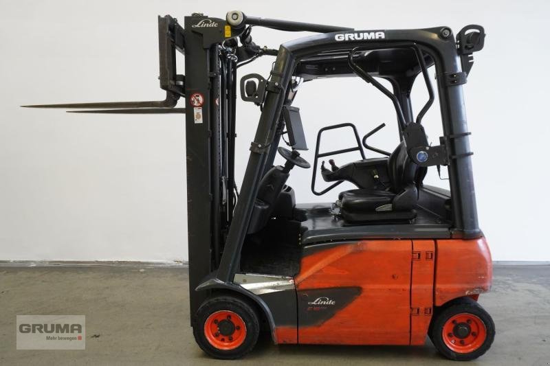 Gabelstapler des Typs Linde E 16 P EVO 386-02, Gebrauchtmaschine in Friedberg-Derching (Bild 4)